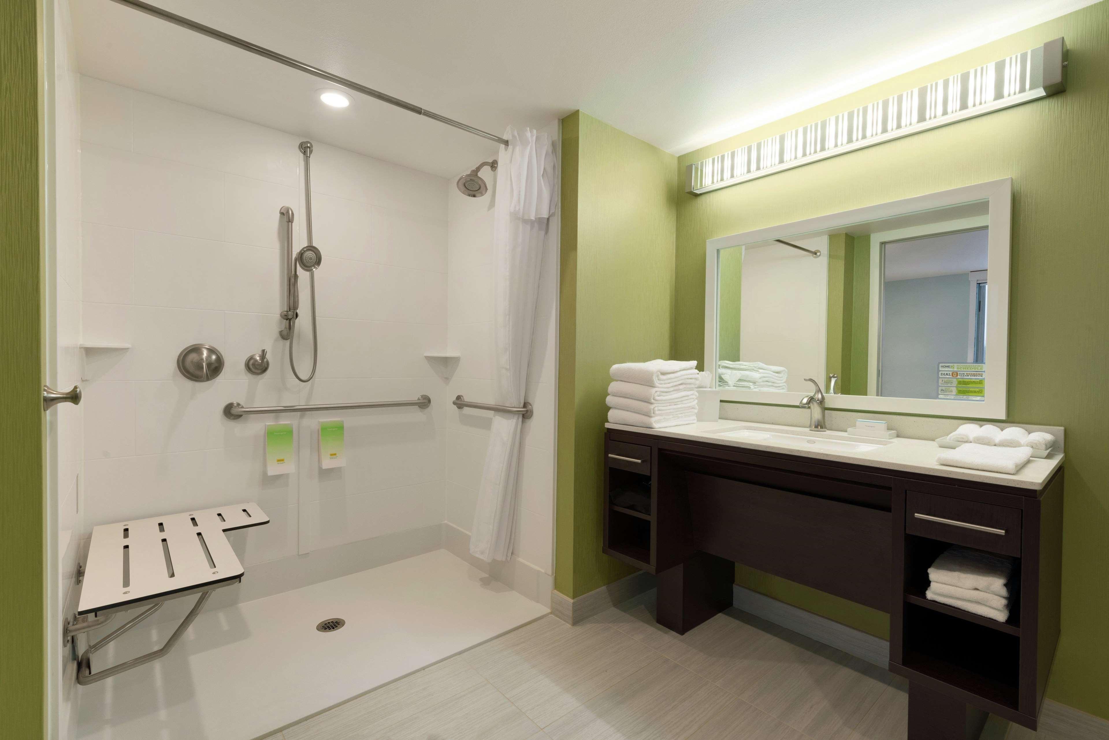 Home2 Suites By Hilton Anchorage/Midtown Экстерьер фото
